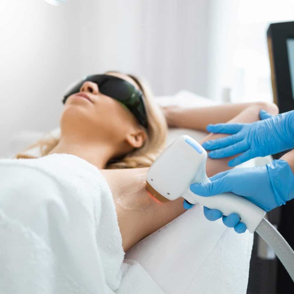 epilation laser aisselles risques medecin esthetique paris docteur levy jerry chirurgien esthetique paris